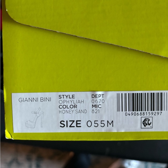 Gianni Bini Honey Sand Ophyliah Heels Size 5.5-6 - Picture 2 of 3